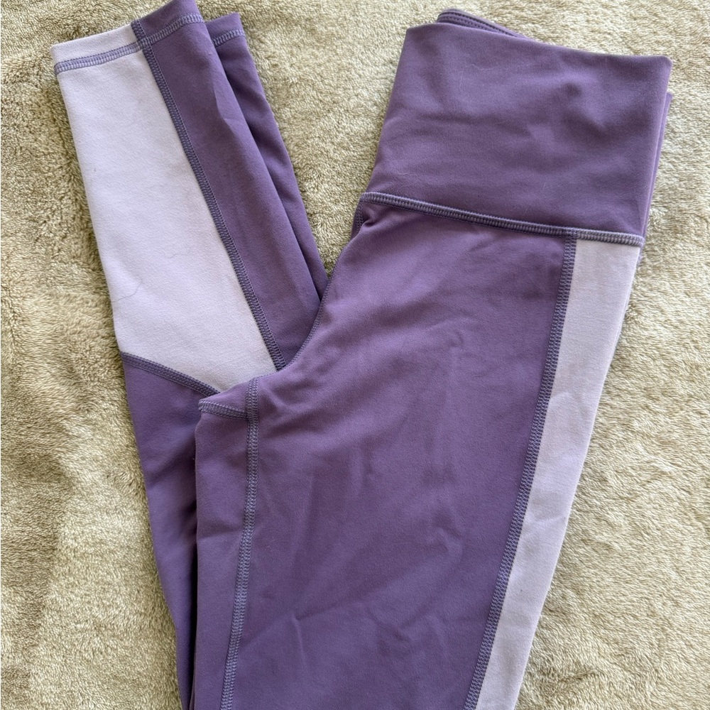 Under Armour Violet HeatGear Leggings